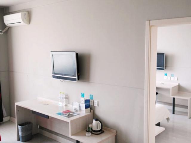 Jingjiang Inn Jurong Renmin Road Zhenjiang  Zewnętrze zdjęcie